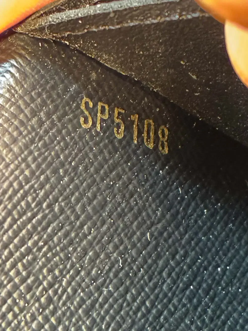 Louis Vuitton Twist Chain Wallet Love #264147L15B